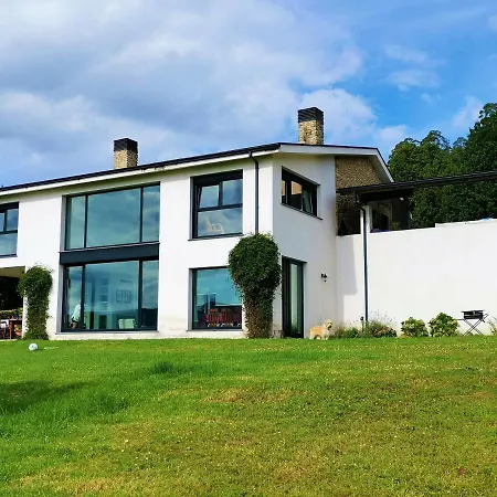 Villa Abrela *